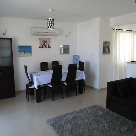 سويت واتر باي ريزيدنس Yali